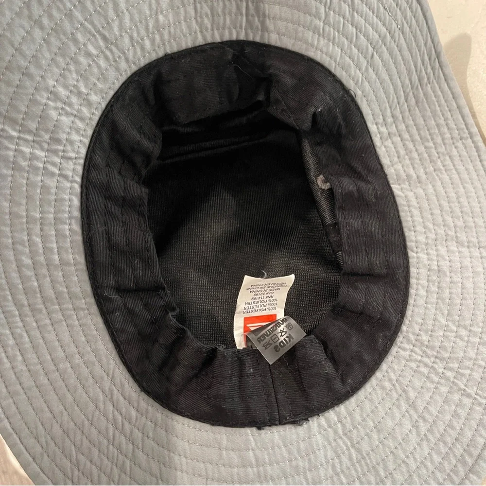 QUIKSILVER grey wide brimmed kids bucket hat